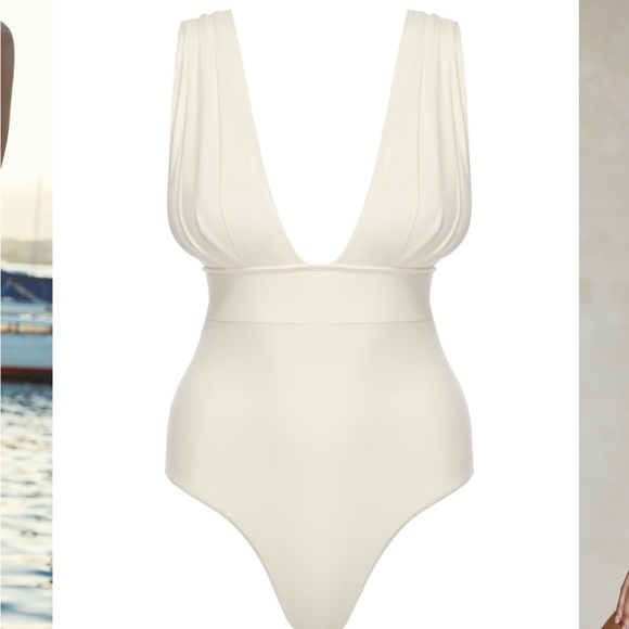✨NWT✨ ARUBA Ivory One Piece Monday Swimwear - Picture 5 of 7